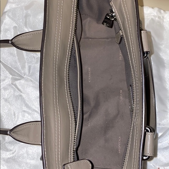 Coach 34816. Pebbled Leather Swagger crossbody bag - Picture 4 of 8